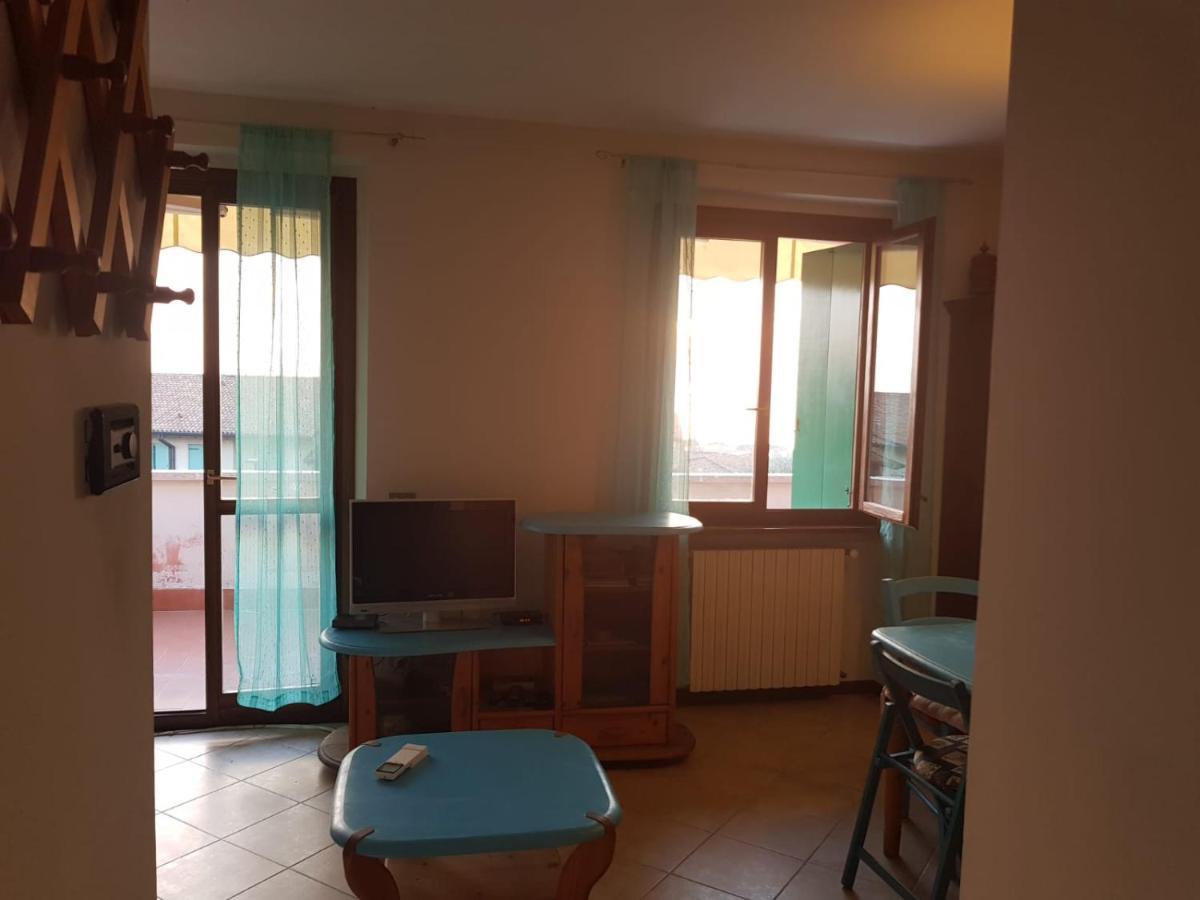Mahatma Residence Lake View لاتيزي المظهر الخارجي الصورة