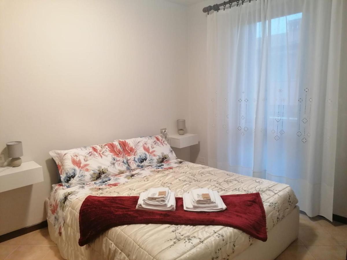Mahatma Residence Lake View لاتيزي المظهر الخارجي الصورة